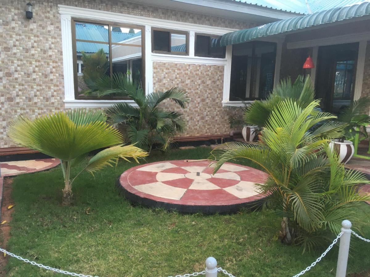 Dodoma Siesta Inn Екстер'єр фото