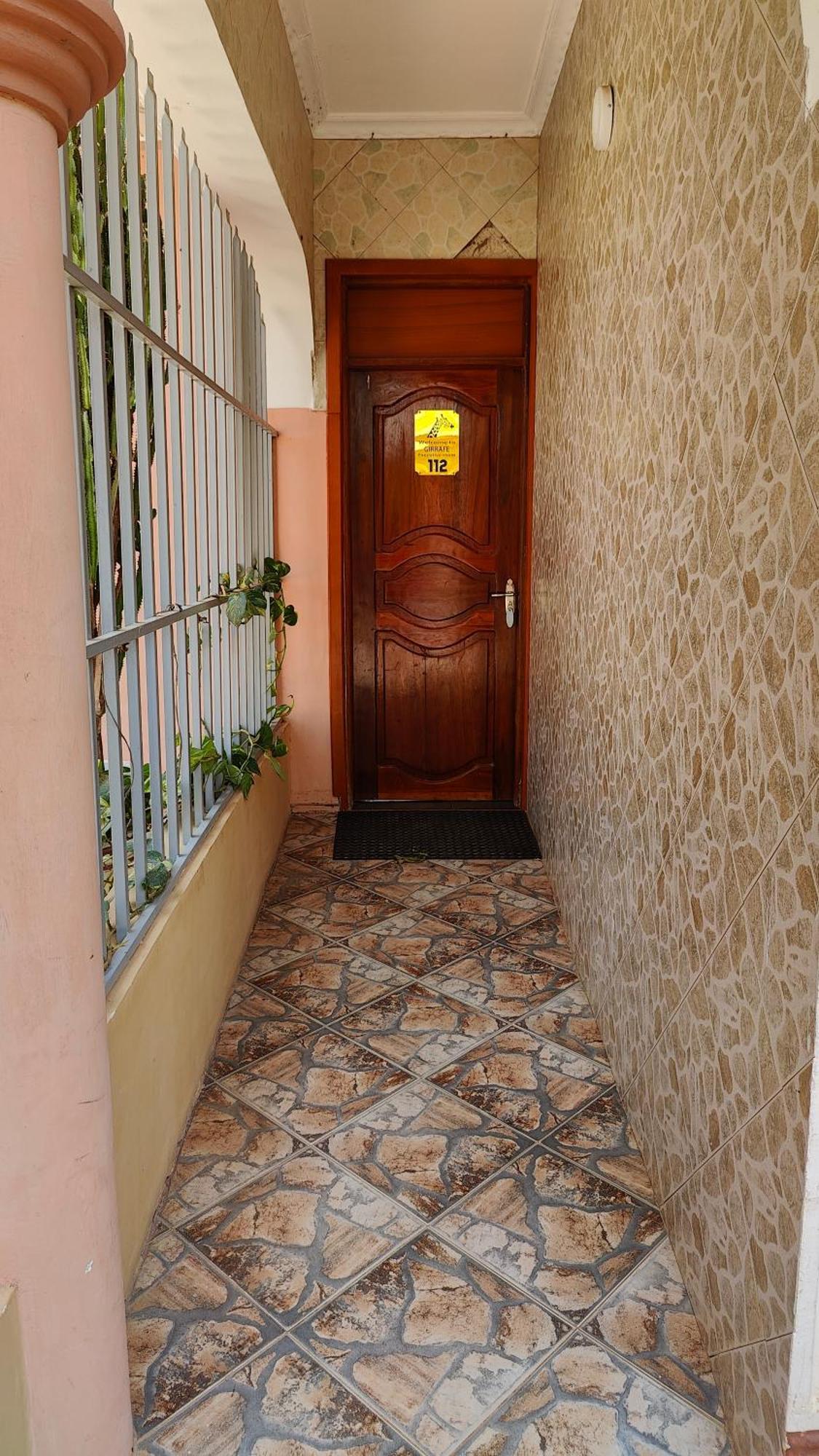 Dodoma Siesta Inn Екстер'єр фото