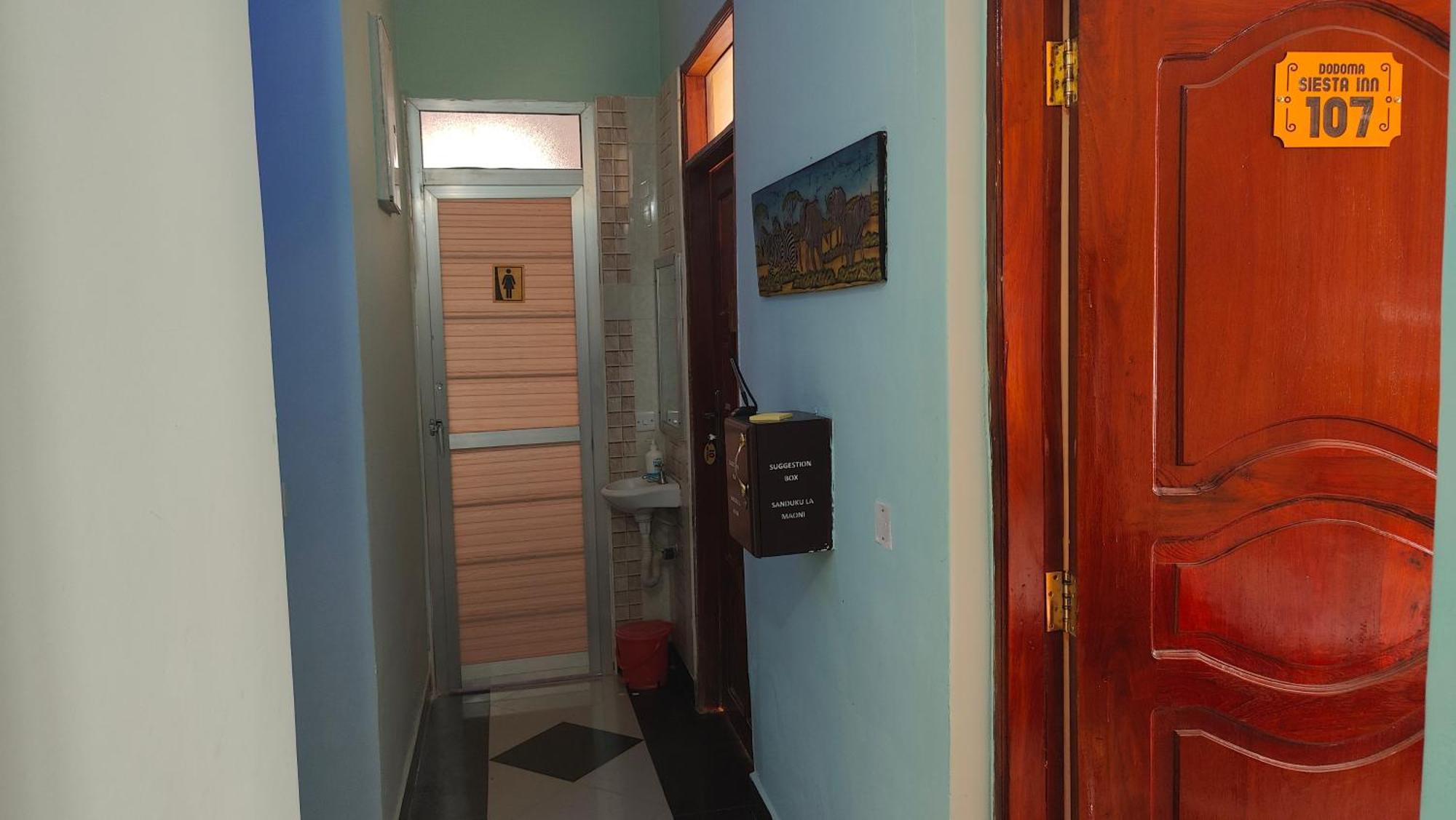 Dodoma Siesta Inn Екстер'єр фото